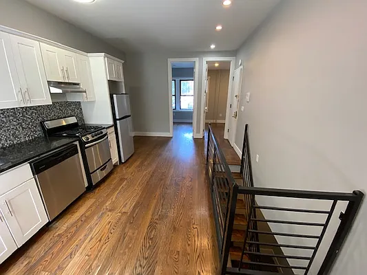 Rented by Simply Brooklyn Realty Inc | media 7