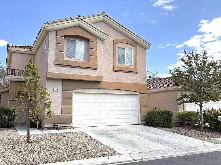 174 Duck Hollow Ave — Photo 2