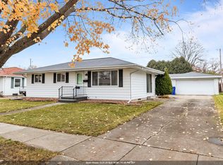 1920 E Frances St, Appleton, WI 54911