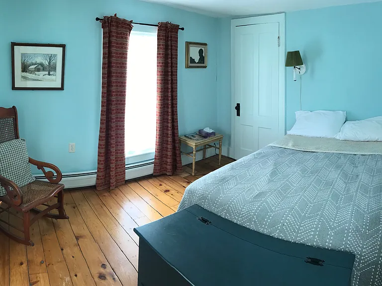 86 Linden St — Photo 32