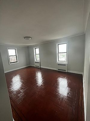 4th image of 3715 Kings Hwy APT 6H