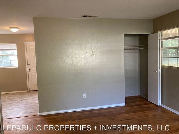 2nd image of 808 Evelyn Ct
