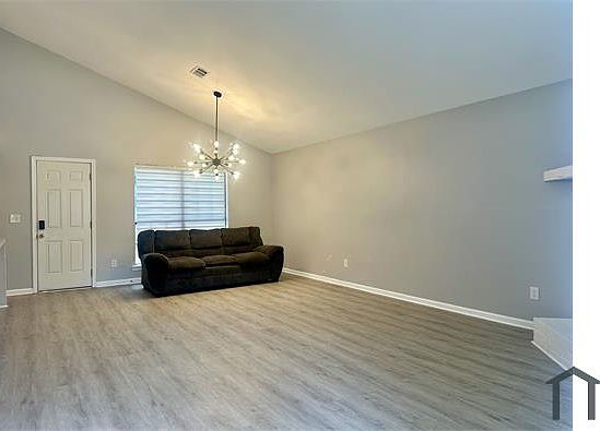 2nd image of 8668 Plumtree Dr