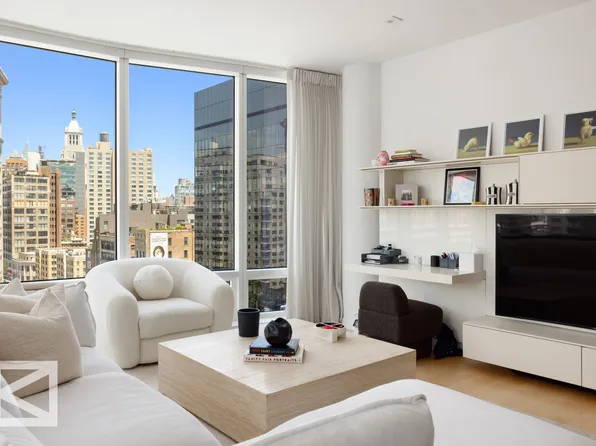 445 Lafayette Street 11C image 3 of 14