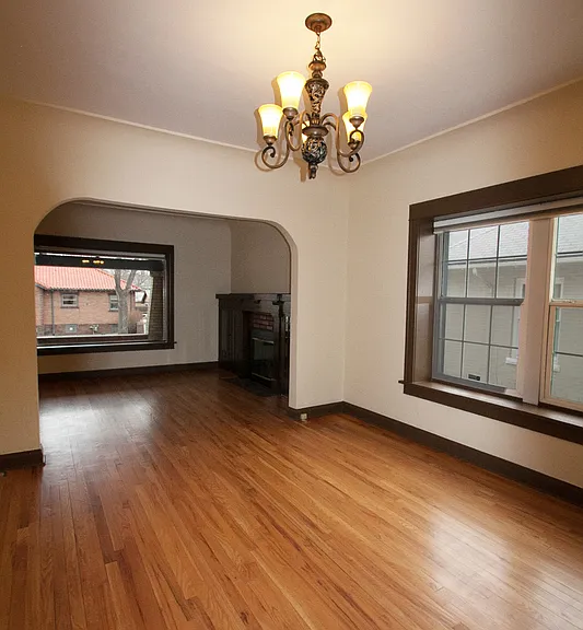 3733 Grove St — Photo 7