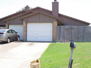 3425 Meadowmoor St, Fort Worth, TX 76133