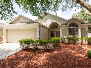 730 Somerstone Dr, Valrico, FL 33594