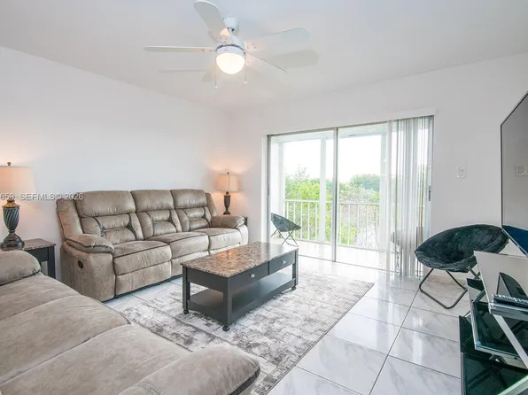 4650 Washington St APT 502, Hollywood, FL 33021