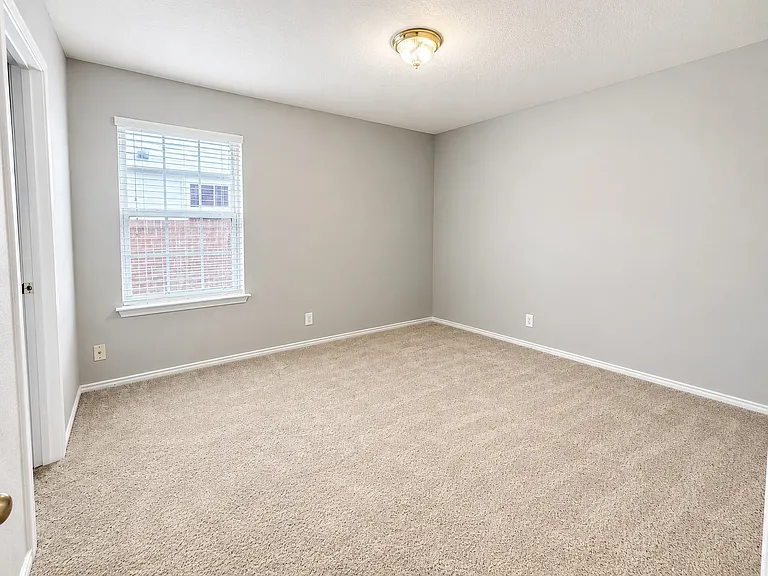 153 Bentwood Ranch Dr — Photo 8