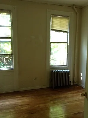 Sold by Bedford Brownstone Realty | media 22