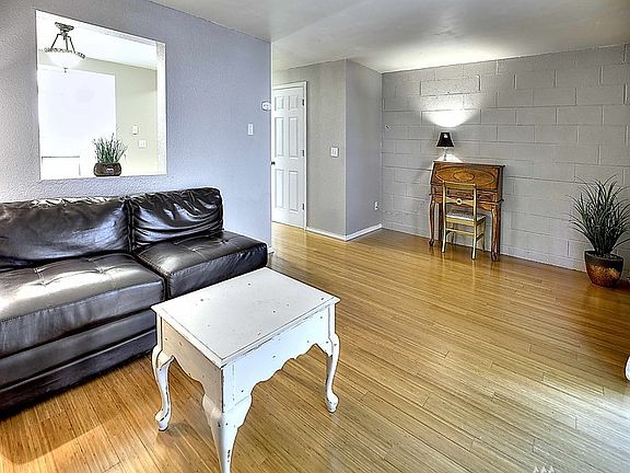 4th image of 4829 S 56th St Unit 4