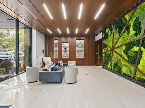 160 1st Street image 13 of 16