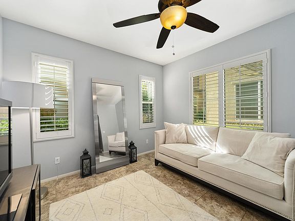 4th image of 37421 Paseo Violeta