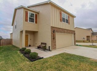 117 Hondo Gap Ln, Jarrell, TX 76537