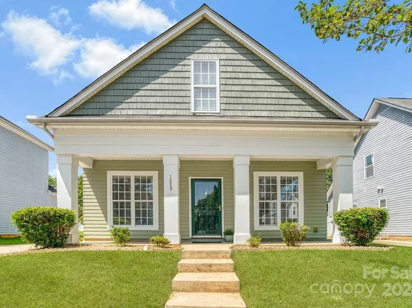 1829 Stroud Park Ct, Charlotte, NC 28206