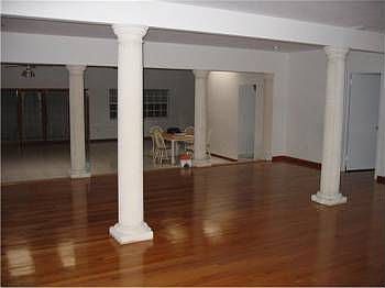 5th image of 921 Anastasia Ave