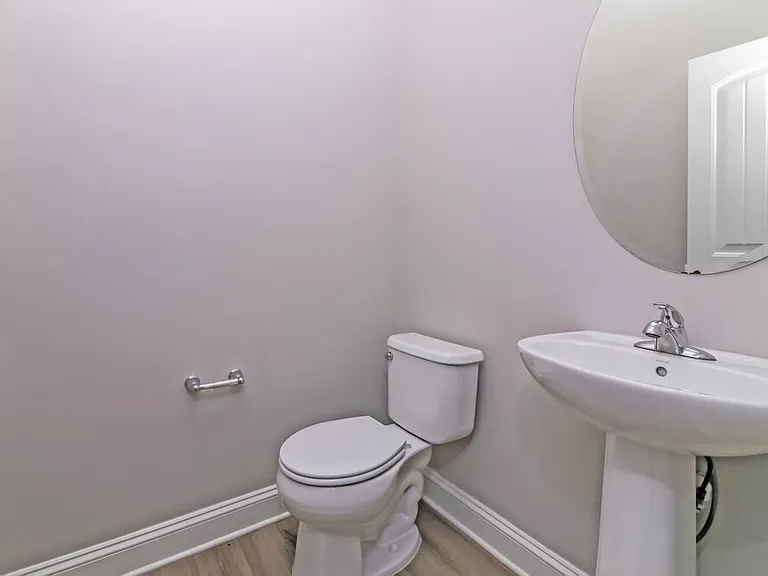 504 Willow Breeze Ct — Photo 16