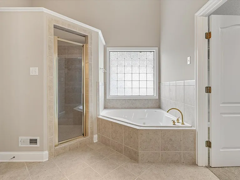 1613 Bayou Bend Way — Photo 20