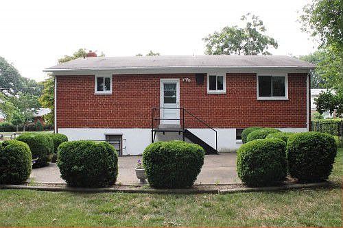 2nd image of 243 Hannes St