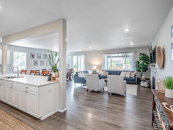 2nd image of 2688 Olie Ann Place