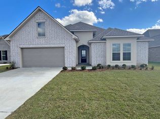 242 Kings Wood Ave, Thibodaux, LA 70301