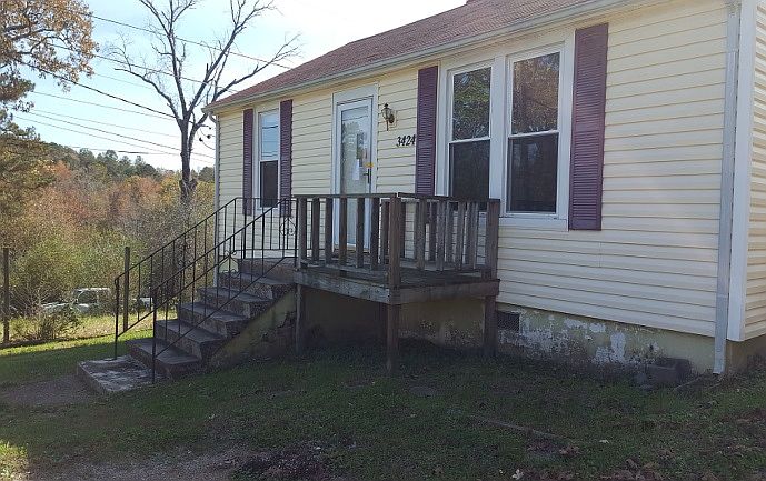 1st image of 3424 Cogswell St