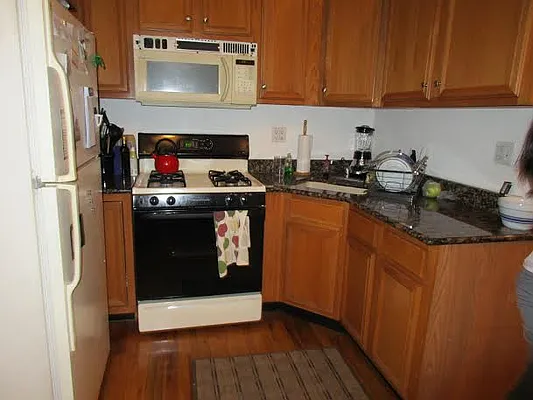 Rented by Mason Group LLC | media 19