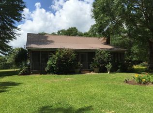 1759 Fords Creek Rd, Poplarville, MS 39470