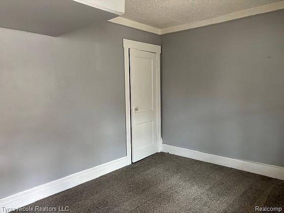 2nd image of 49 Orchard St