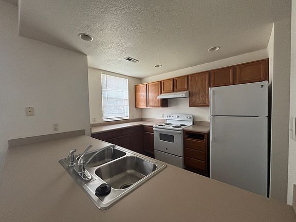 2nd image of 605 Washington Blvd #Fe039fd49