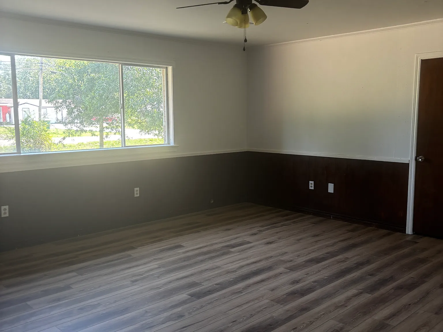3 bed, 1292 sqft, $1,300 — Photo 3