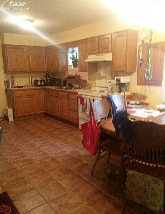 2nd image of 514 Spruce St