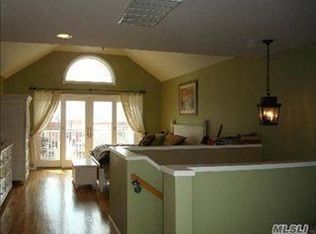 273 E Broadway, Long Beach, NY 11561