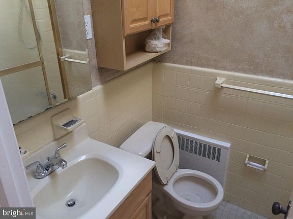 4th image of 837 Windermere Ave APT B
