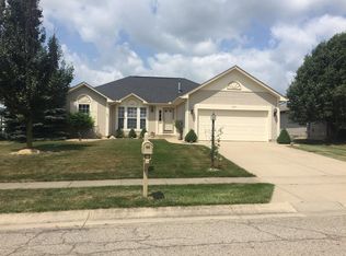 1071 Colonial Cir, Lebanon, OH 45036