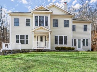 440 Newtown Tpke, Weston, CT 06883