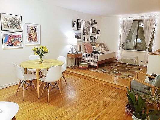2nd image of 411 W 24th St #2