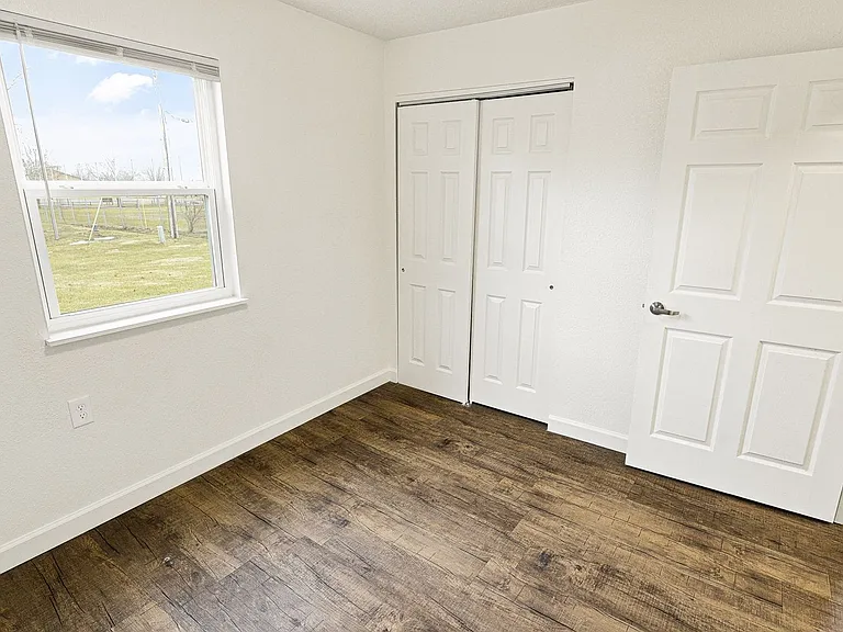 Metro Apartments At Bethalto — Photo 53