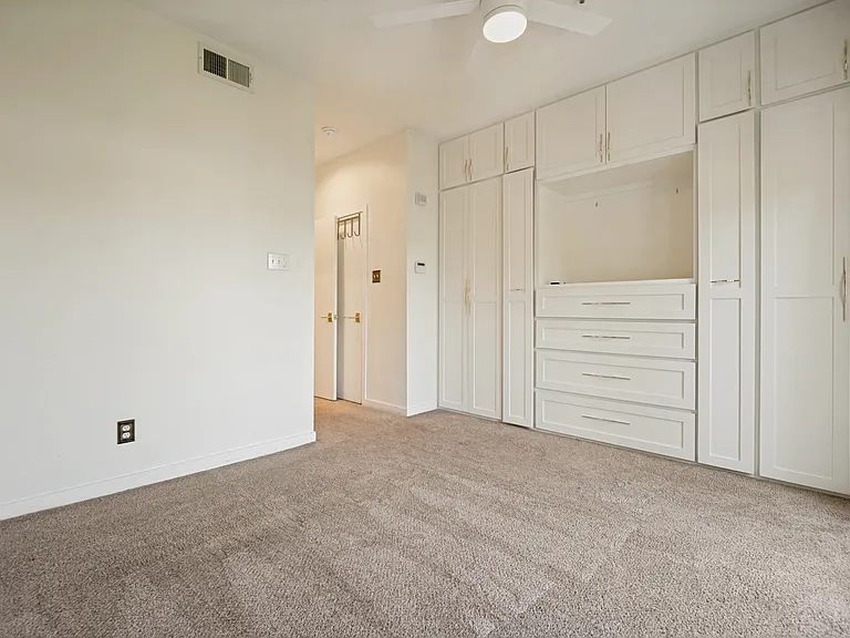 4111 Cole Ave #32 — Photo 10
