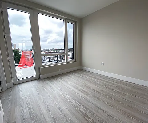 Rented by Spot It Realty LLC | media 28