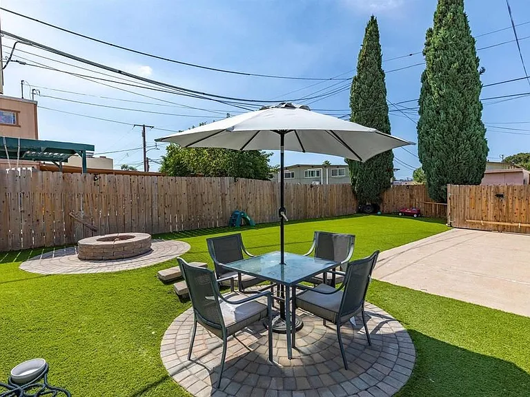 532 Paraiso Ave — Photo 2