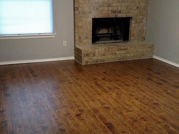 2nd image of 2017 Paisley Dr APT B