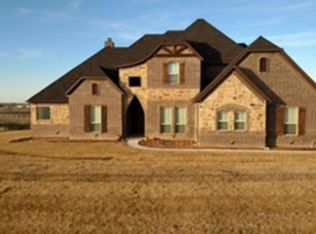 440 Ridgecrest Pl, Sanger, TX 76266