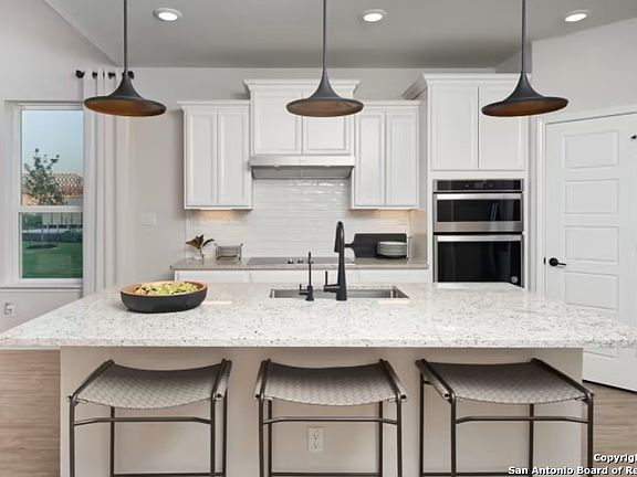 3rd image of 229 Cogitare Ln