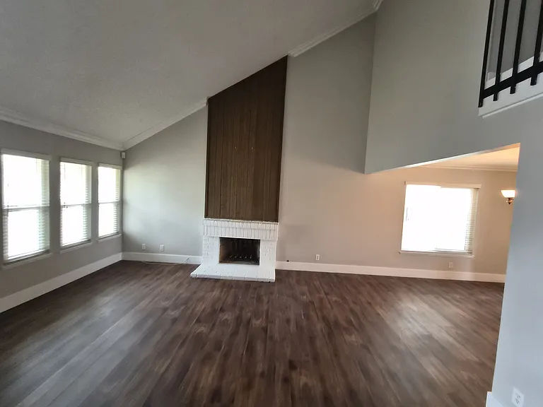 2944 Dee Ln — Photo 15