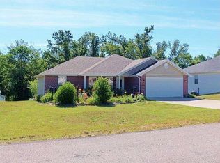 5059 Pendergras Rd, Fulton, MO 65251