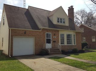 416 33rd St NW, Canton, OH 44709