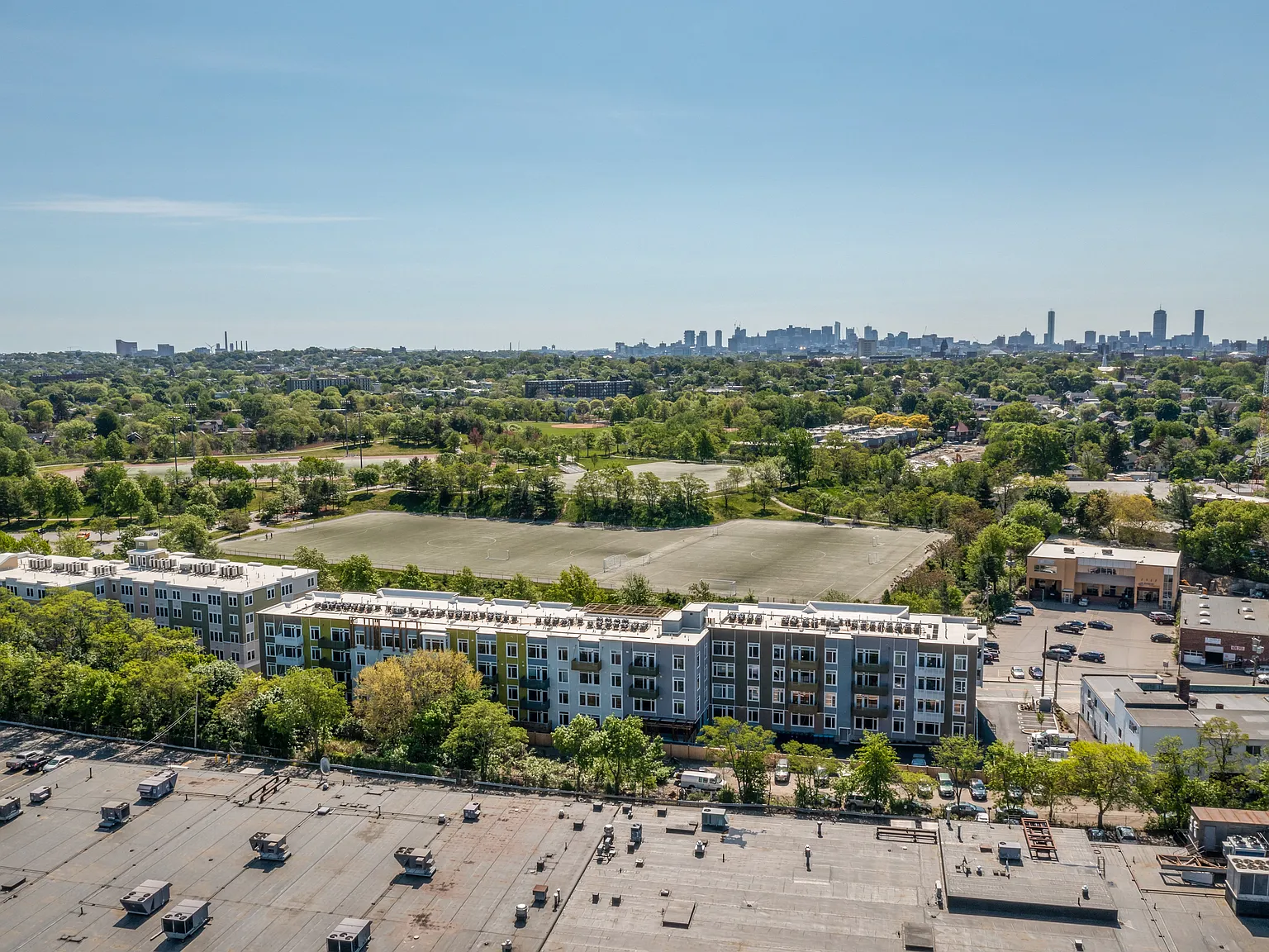 Park77 Apartments — Photo 4