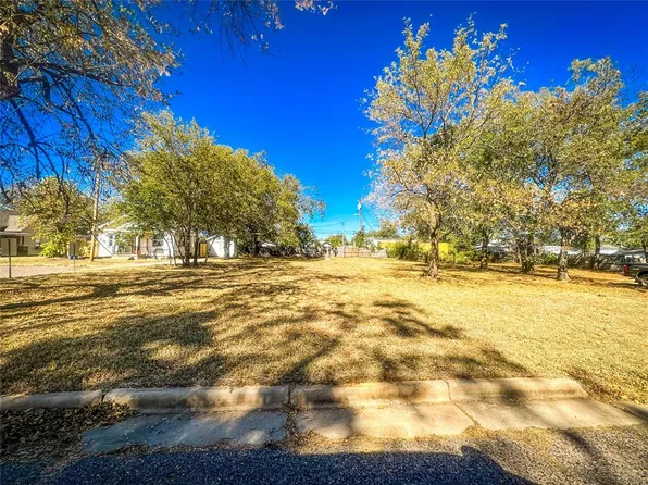 1330 E Whittaker St Lot 15-17, Shawnee, OK 74801