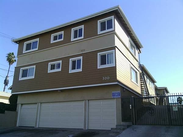 1st image of 320 E Hyde Park Blvd APT 5